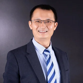 王鑫教授