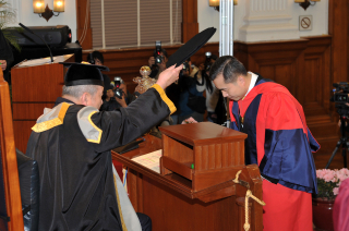 Wong Yan Lung, Doctor of Laws honoris causa
