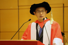 香港大學頒授名譽博士予山中伸彌教授