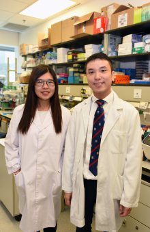 Members of the research team: Dr Ching-lung Cheung, Assistant Professor, and Dr Chor-wing Sing, PhD student, Department of Pharmacology and Pharmacy, Li Ka Shing Faculty of Medicine, HKU.