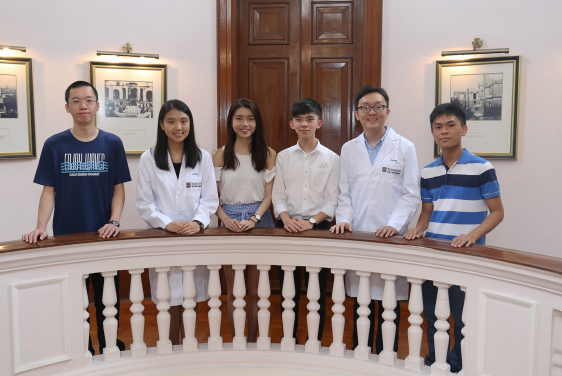 (From left) Hubert Wong Chin Ho (BBA(Law)&LLB), Josie Lam Yuet Yee (MBBS), Kristy Cheung Hiu Ching and Andy Shum Ka Ho (BDS), Thomas Wong Tsz Hang (MBBS), Michael Lam Ching Wang (LLB)