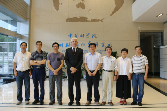 Members of HKU Department of Earth Sciences visiting Guangzhou Institute of Geochemistry, CAS.