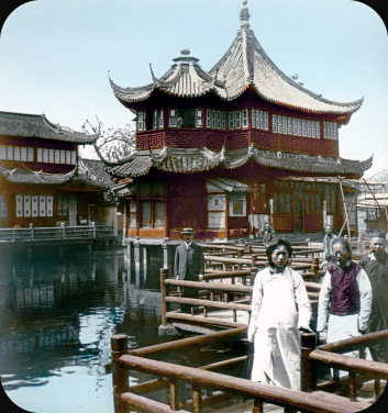 湖心亭茶室
德索‧博佐奇  上海  1908–09年
© 布達佩斯費倫茨霍普亞洲美術博物館 2020