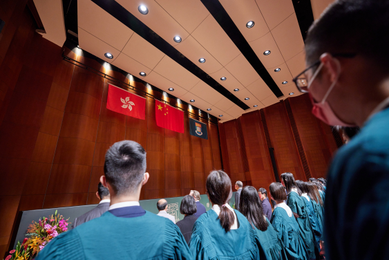 香港大學舉行升旗儀式慶祝中華人民共和國成立73周年