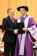 Chan See-Ching, Li Shu Fan Medical Foundation Professor in Surgery and Dr Walton Li