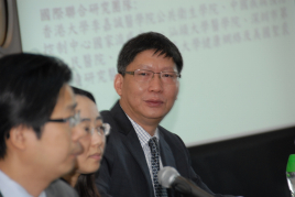 Professor Guan Yi, Daniel CK Yu Professor in Virology, Professor of School of Public Health, HKU Li Ka Shing Faculty of Medicine, says that the result suggests that the H7N9 virus can transmit in different animal hosts, we still have to stay alert to the disease control and prevention.  